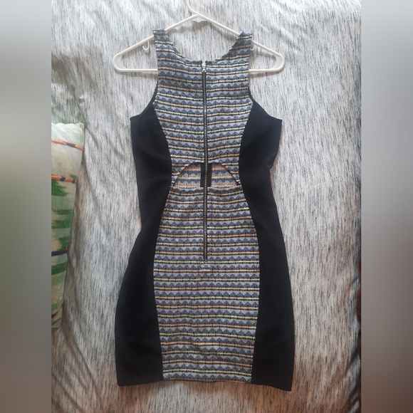 Dolce Vita illusion cutout dress - Picture 2 of 4